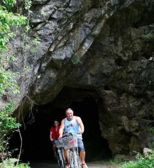 Whisper Nature Bungalow & Resort