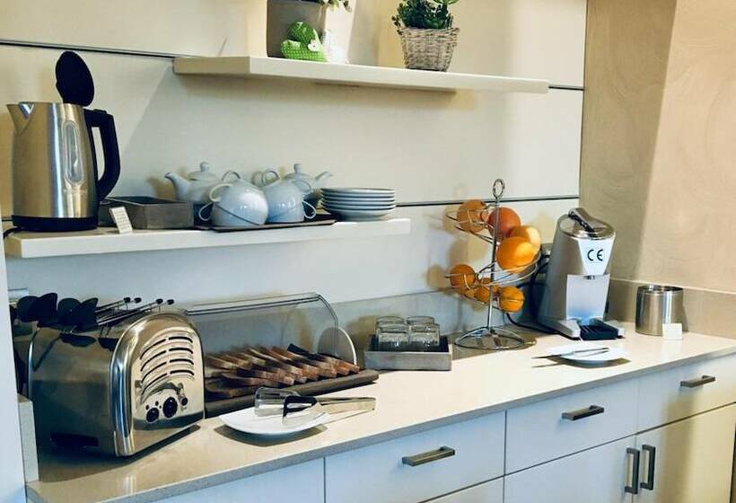 ホテル Albergo Leon Bianco Gonars