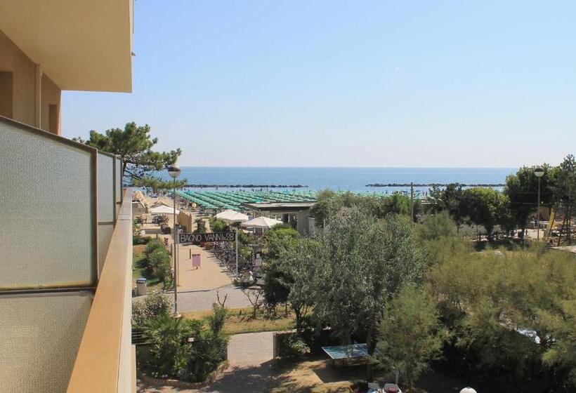 בית מלון כפרי Astor B&b