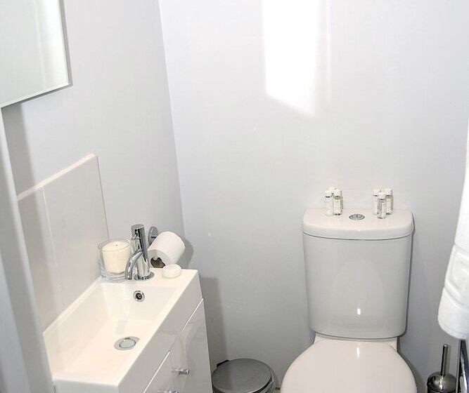 ホテル Base Serviced Apartments  City Road