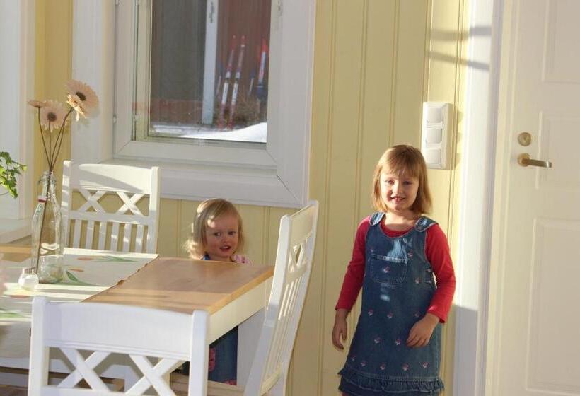 فندق B&b Lomamokkila