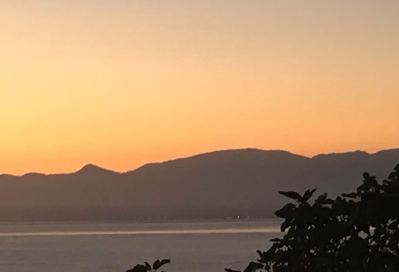 בית מלון כפרי Blue Island Villa Caterina