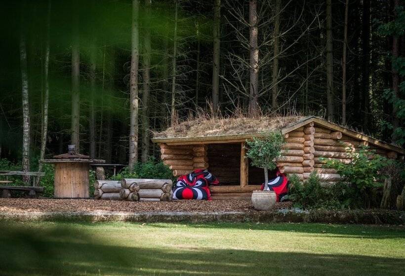 호텔 By The Bridge Bed & Breakfast