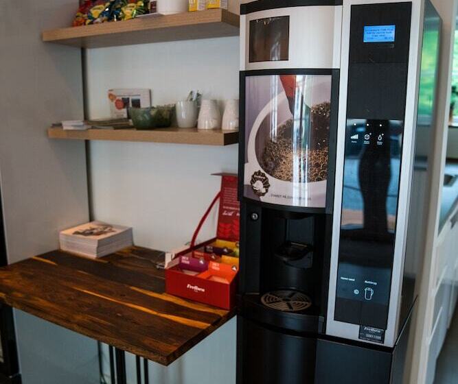 فندق By The Bridge Bed & Breakfast