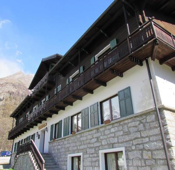 호텔 Casa Alpina Don Guanella