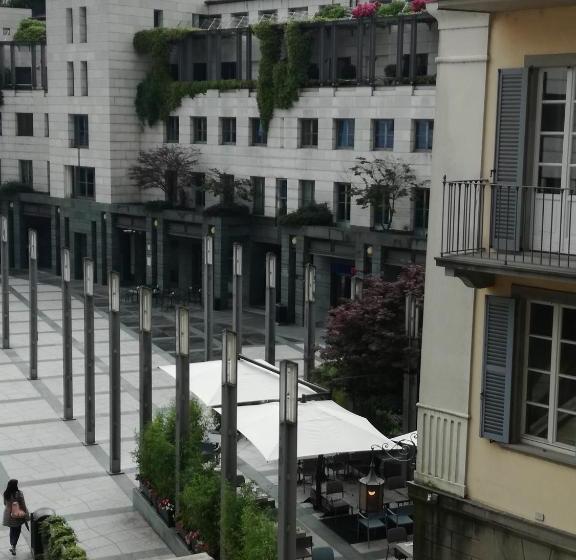 هتل Casa Vacanze Piazza Bergamo