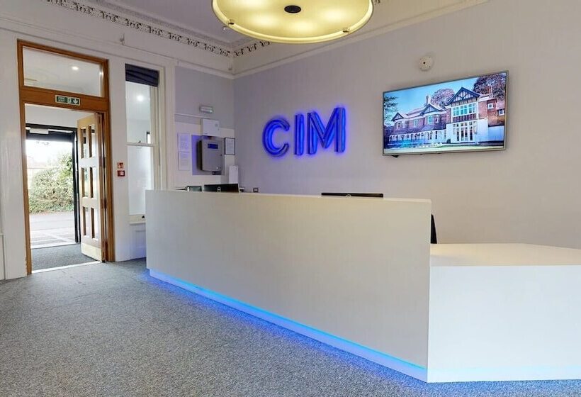 فندق Cim Business Centre