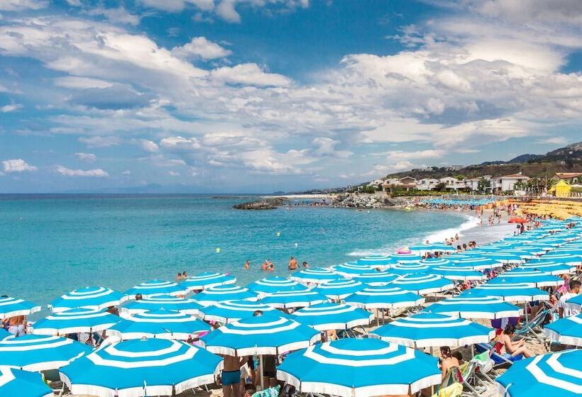 فندق Club Residence La Castellana