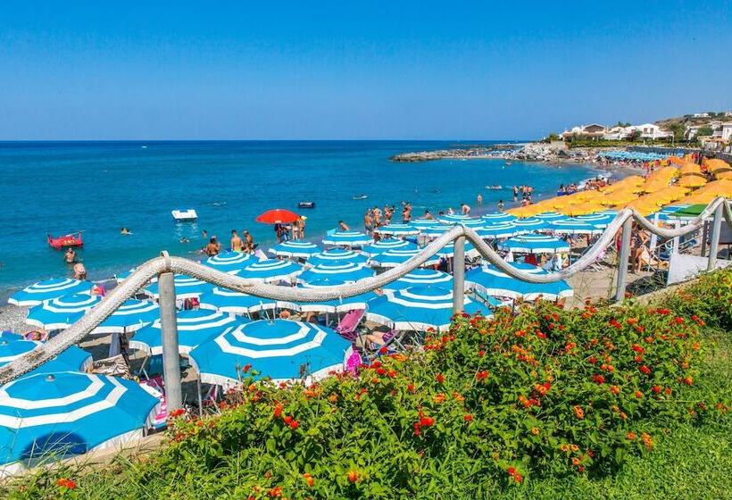 فندق Club Residence La Castellana