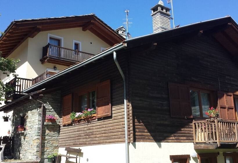 호텔 Family Apartments Le Chalet