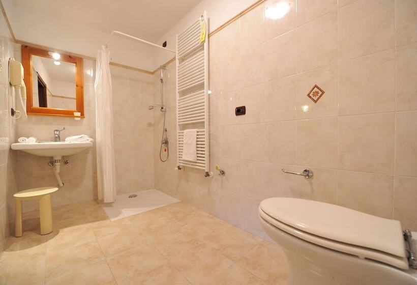 호텔 Family Apartments Le Chalet