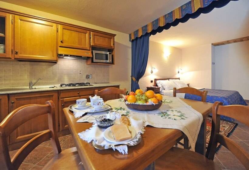 호텔 Family Apartments Le Chalet