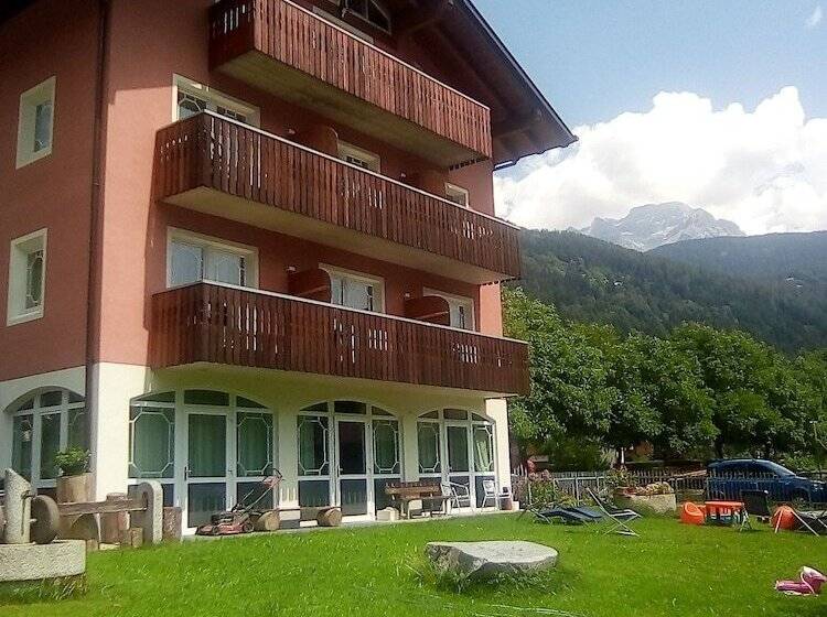 فندق Garni Al Nardis