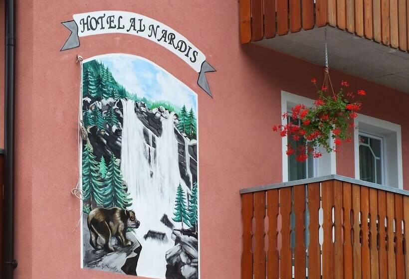 فندق Garni Al Nardis