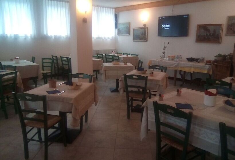 فندق Garni Al Nardis