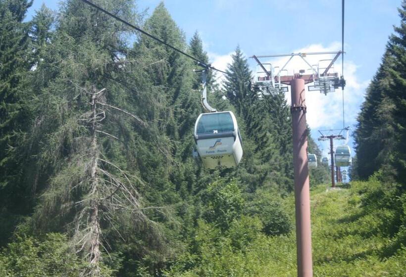 فندق Garni Al Nardis