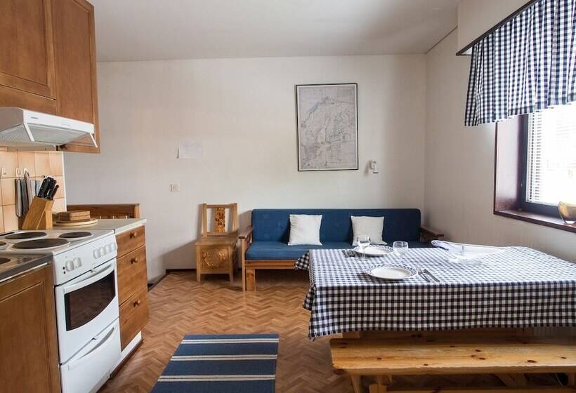 בית מלון כפרי Guesthouse Borealis