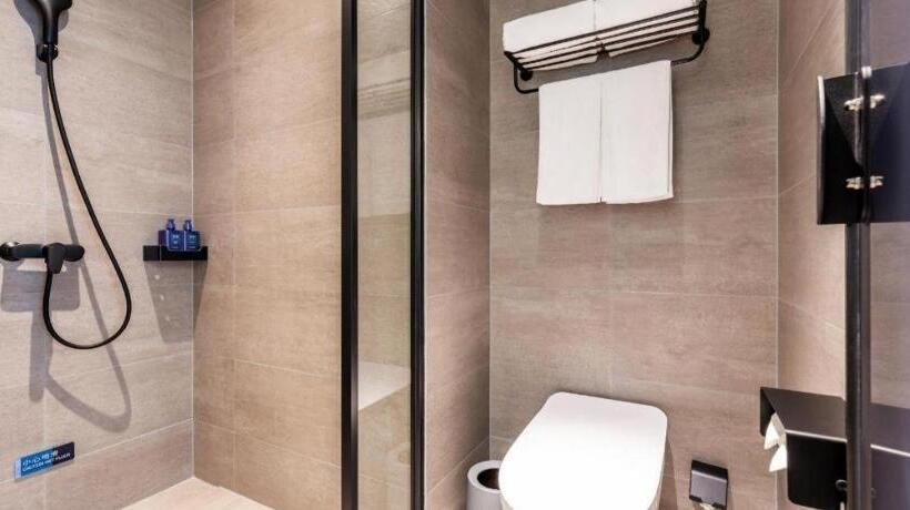 Hanting Hotel Luoyang Sports Center