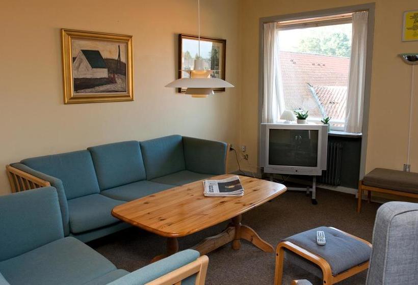 Отель Hostel Maribo Vandrerhjem