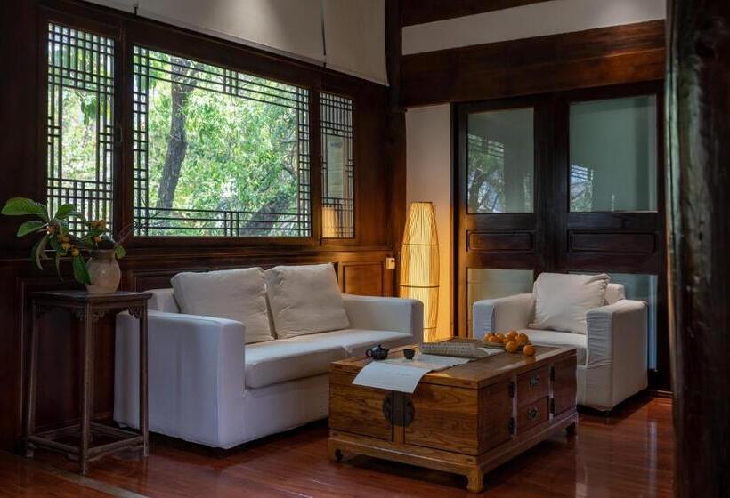 هتل Jun Bo Xuan Boutique