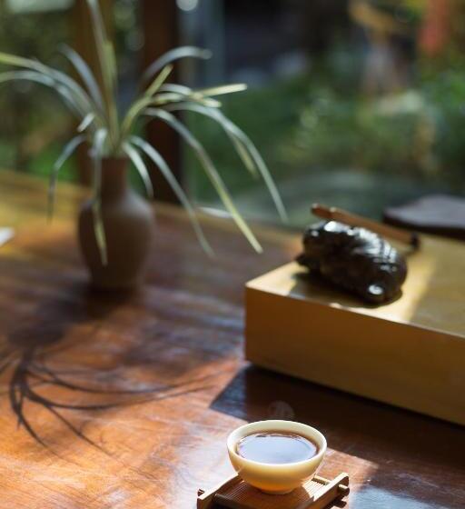 هتل Jun Bo Xuan Boutique