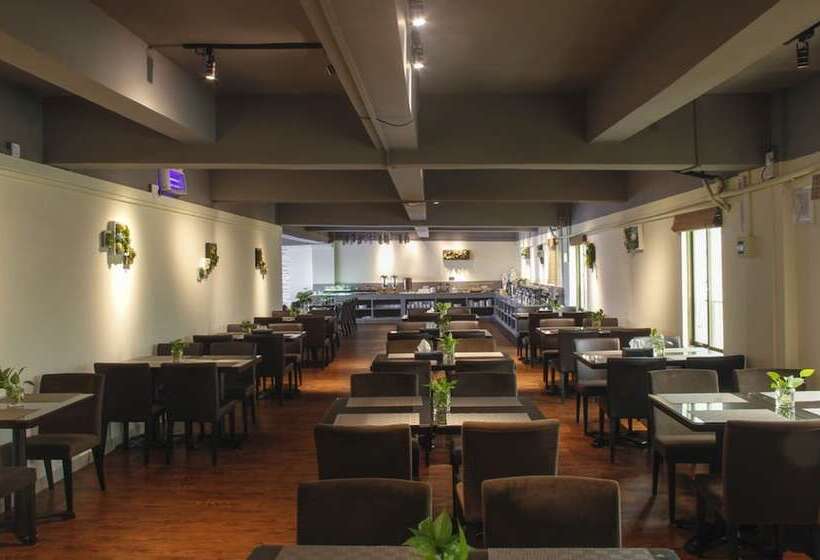 Отель Junyue Internation