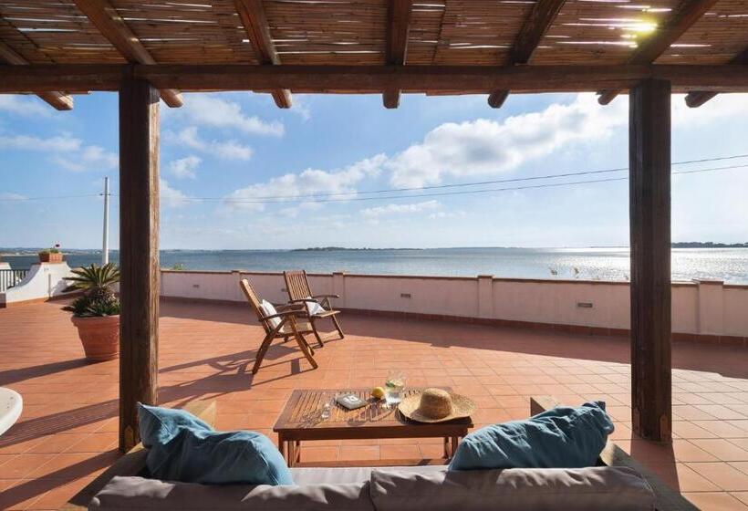 Отель Laguna Dei Fenici