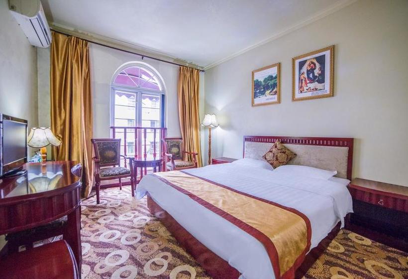 Отель Leshan Oughton Holiday Inn