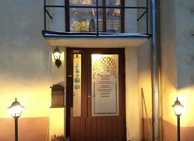 Boutique Hotelli Maakunta