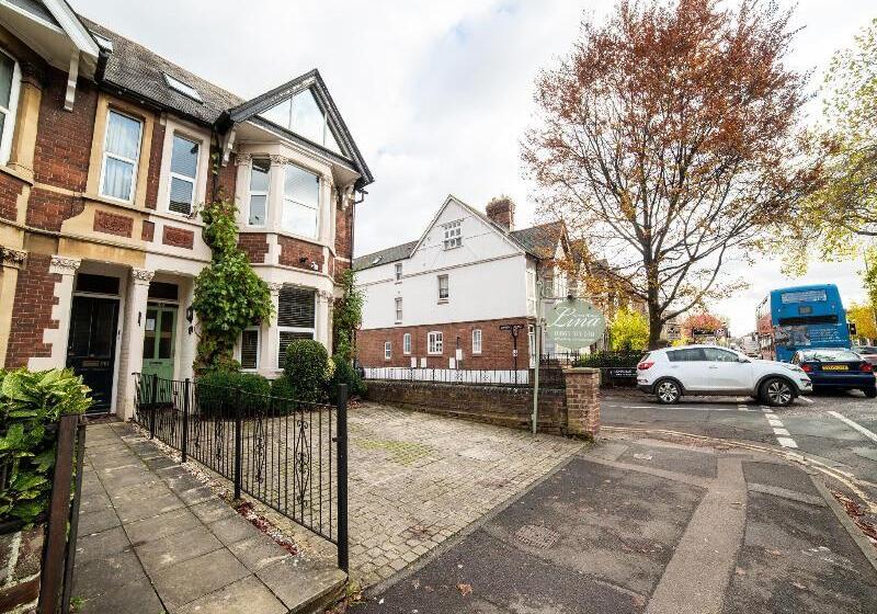 Отель Lina Guest House