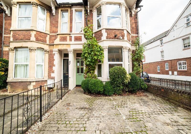 Отель Lina Guest House