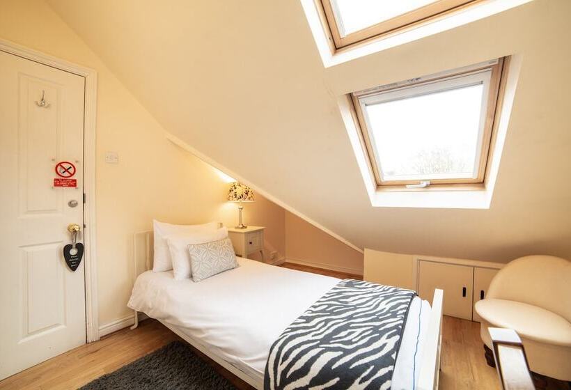 Отель Lina Guest House