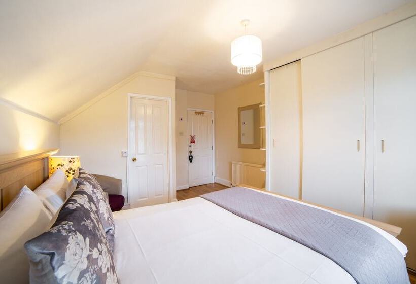 Отель Lina Guest House