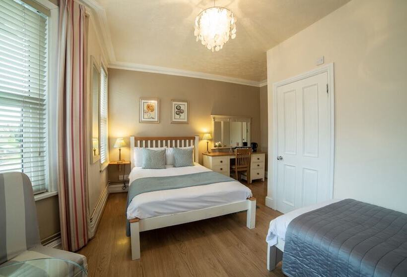 Отель Lina Guest House