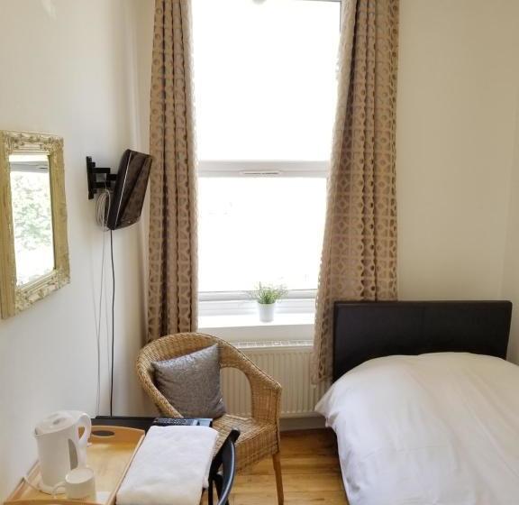 酒店 London Full House