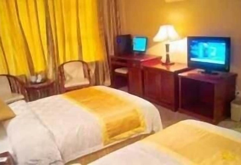 בית מלון כפרי Luzhou Qianye