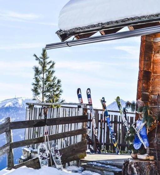 בית מלון כפרי Onach