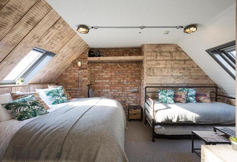 ホテル One Broad Street