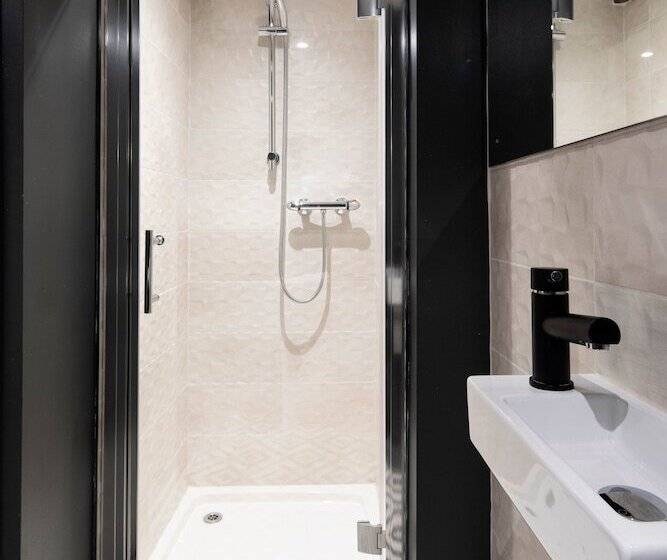 ホテル One Broad Street