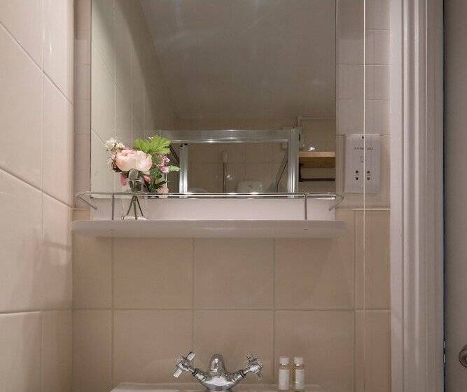 ホテル One Broad Street