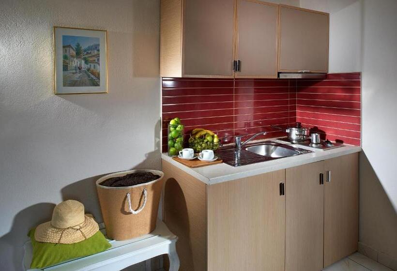 ホテル Panorama Botsaris Apartments