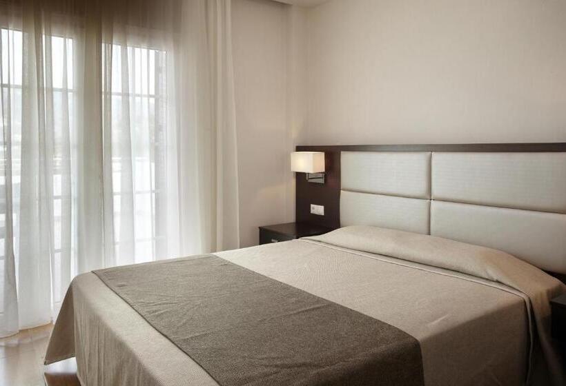 ホテル Panorama Botsaris Apartments