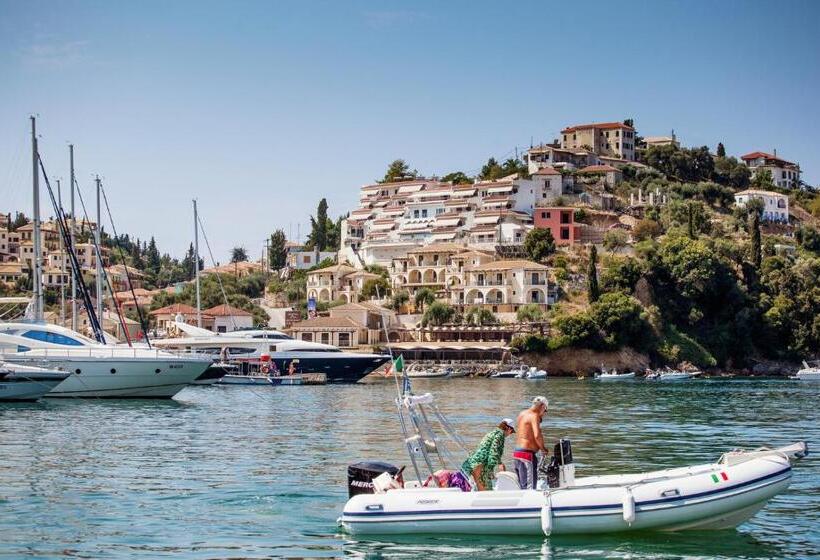 ホテル Panorama Botsaris Apartments