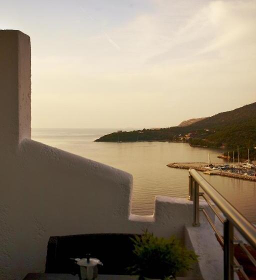 בית מלון כפרי Panorama Botsaris Apartments