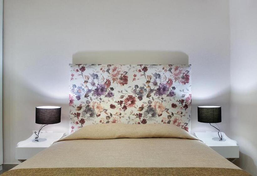 ホテル Panorama Botsaris Apartments