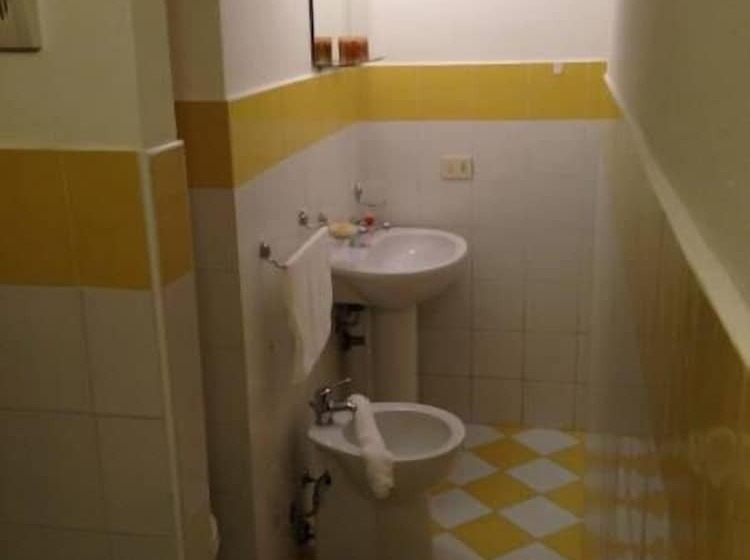 בית מלון כפרי Perla Del Mare Affittacamere