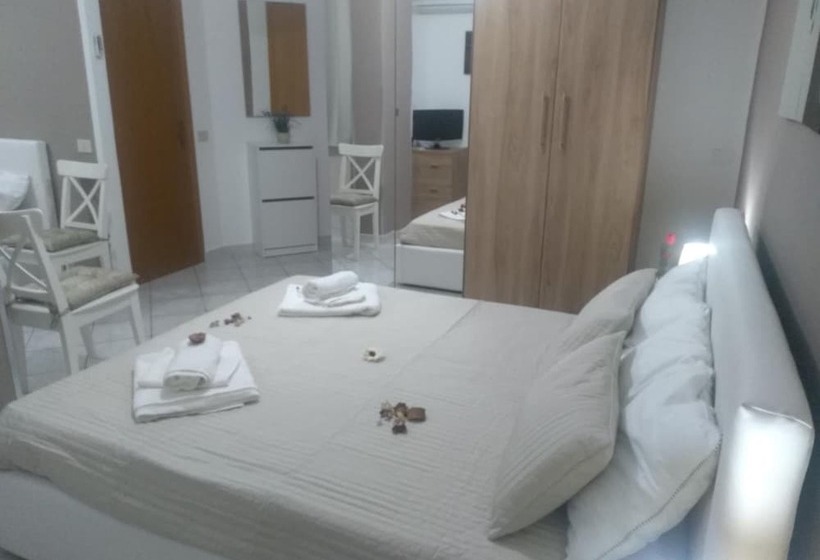 בית מלון כפרי Perla Del Mare Affittacamere