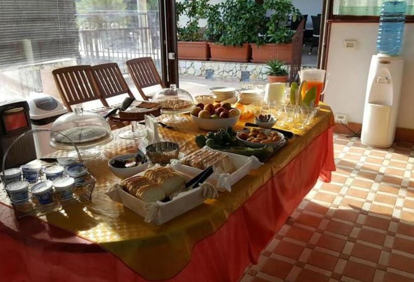 בית מלון כפרי Perla Del Mare Affittacamere