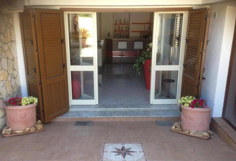 בית מלון כפרי Perla Del Mare Affittacamere