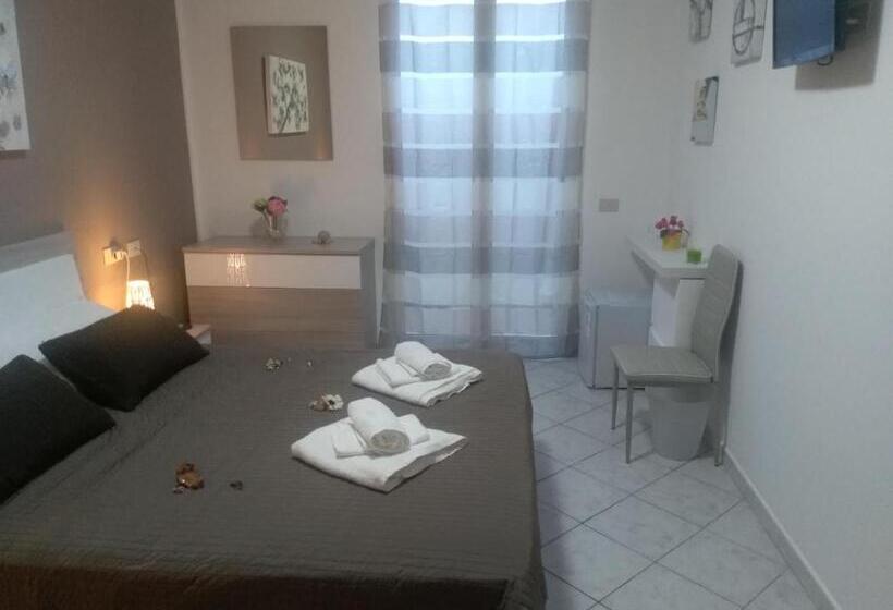 בית מלון כפרי Perla Del Mare Affittacamere